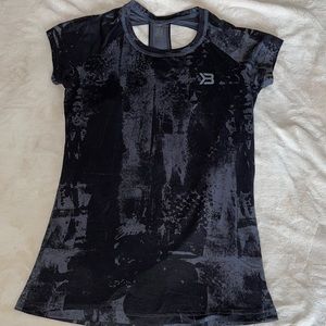 Better Bodies T-shirt with back cut-outs, size small, black.